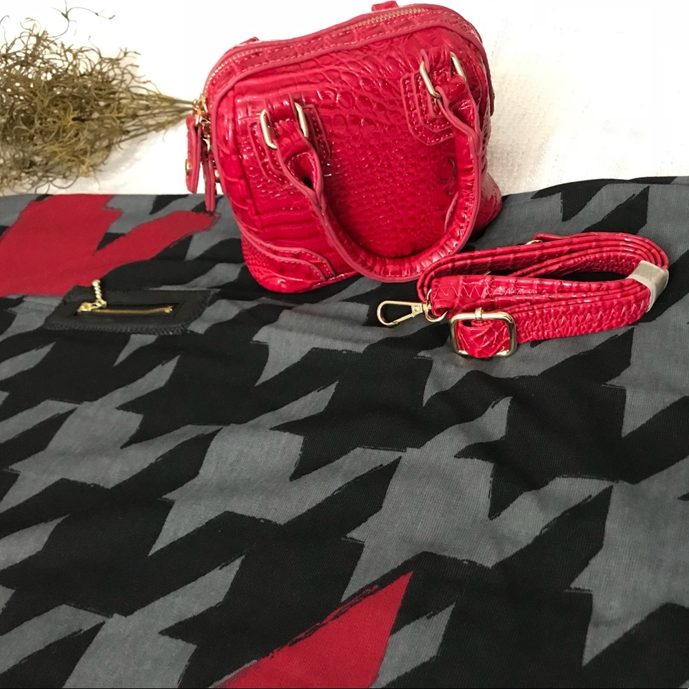 Final Drop - Houndstooth Dress and Mini Satchel - Picture 3 of 8